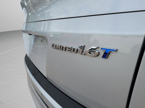 Used 2017 Hyundai Tucson Limited w/ Limited Ultimate Package 03 image 8