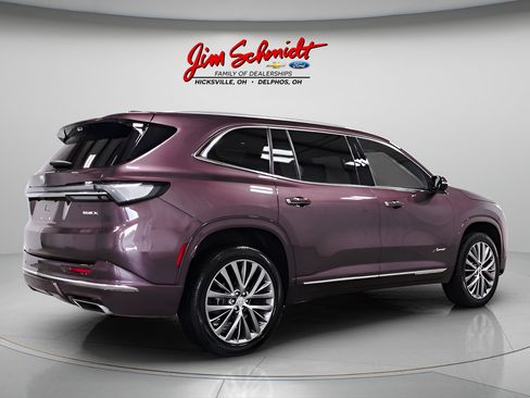 Used 2026 Buick Enclave Avenir w/ LPO, Floor Liner Package AWD/4WD image 6