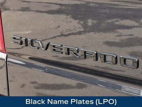 Used 2023 Chevrolet Silverado 1500 High Country w/ Technology Package AWD/4WD image 36