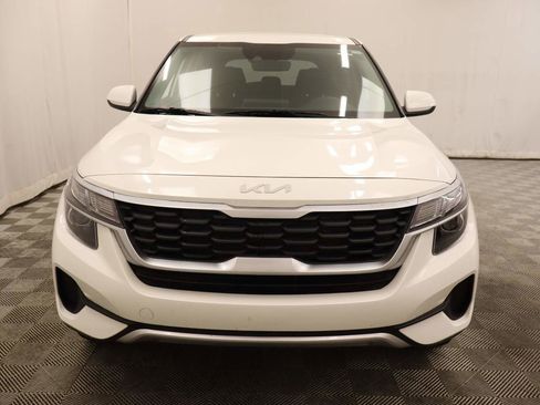 Used 2022 Kia Seltos LX AWD/4WD image 4