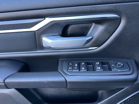 New 2026 RAM 1500 Big Horn AWD/4WD image 11