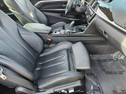 Used 2016 BMW 435i Convertible image 18