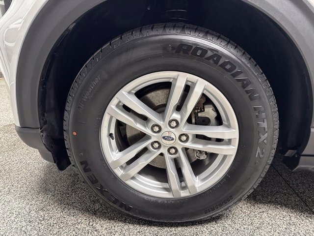 Used 2021 Ford Explorer XLT w/ Class III Trailer Tow Package AWD/4WD image 4