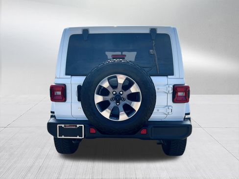 Used 2019 Jeep Wrangler Unlimited Sahara w/ Dual Top Group image 5