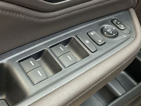 Used 2023 Honda Odyssey Touring image 18