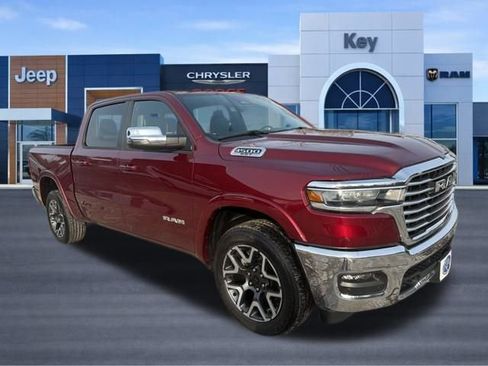 Used 2025 RAM 1500 Laramie image 3
