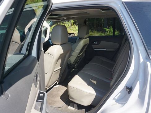 Used 2014 Ford Edge Limited w/ Equipment Group 301A FWD image 14