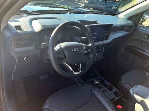 Used 2025 Ford Maverick Lobo AWD/4WD image 14