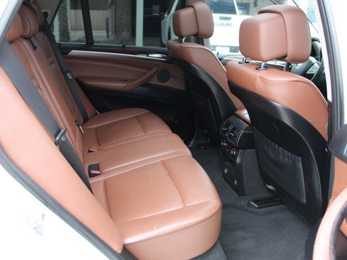 Used 2013 BMW X5 xDrive35i image 12