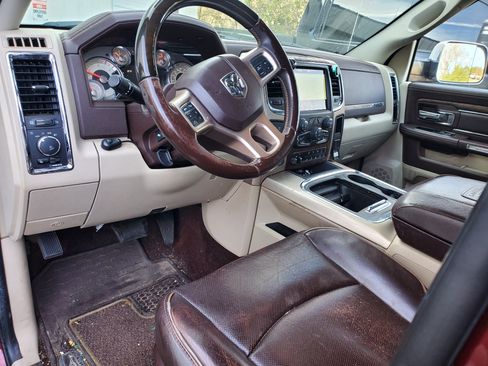 Used 2018 RAM 2500 Longhorn image 21