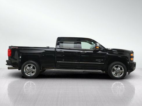 Used 2016 Chevrolet Silverado 2500 LTZ w/ Duramax Plus Package AWD/4WD image 6