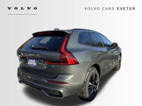 New 2026 Volvo XC60 B5 Plus w/ Climate Package image 4