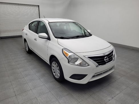 Used 2019 Nissan Versa SV FWD image 13