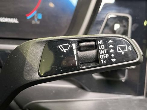 Certified 2025 Porsche Cayenne GTS AWD/4WD image 44