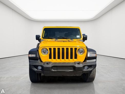 Used 2019 Jeep Wrangler Sport AWD/4WD image 9