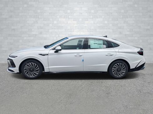 New 2025 Hyundai Sonata SEL image 8