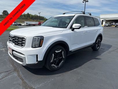 Used 2025 Kia Telluride S