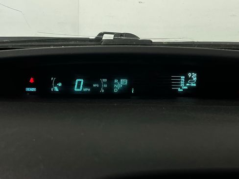 Used 2010 Toyota Prius Three image 10