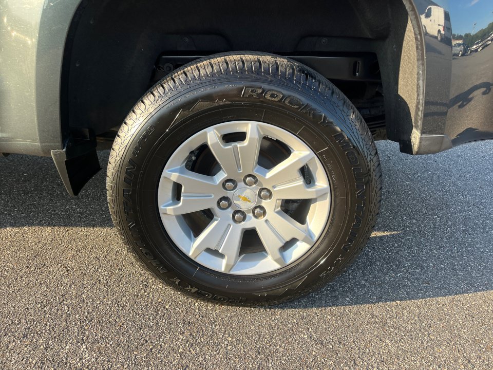 Used 2018 Chevrolet Colorado LT w/ LT Convenience Package RWD image 22