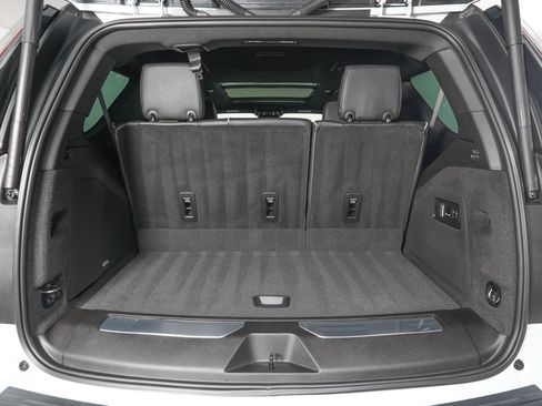 Used 2026 Cadillac Escalade Sport w/ Touring Package AWD/4WD image 11