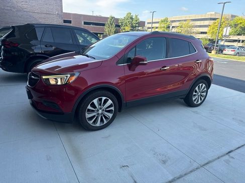 Used 2019 Buick Encore Preferred FWD image 2