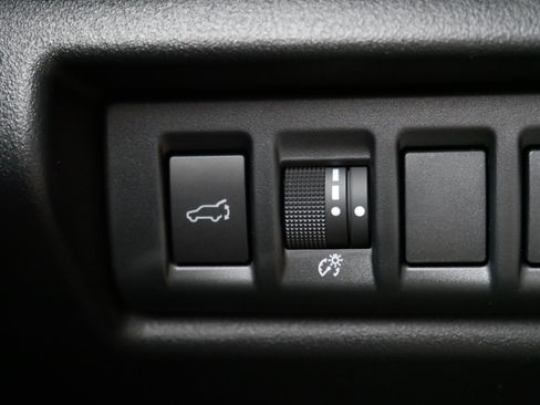 Used 2026 Subaru Outback Touring AWD/4WD image 27