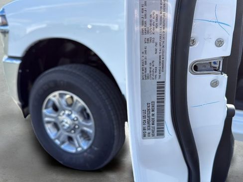 New 2026 RAM 2500 Big Horn image 2