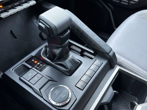 Used 2025 Toyota Tacoma SR5 image 26