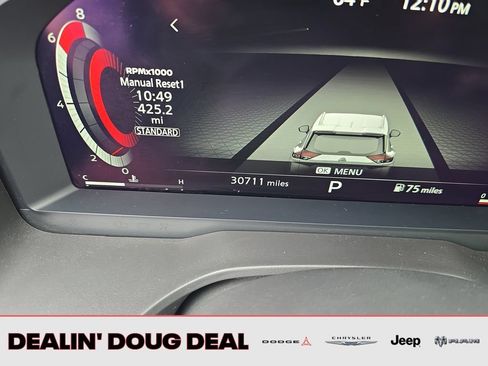 Used 2023 Nissan Rogue Platinum w/ Platinum Premium Package FWD image 17