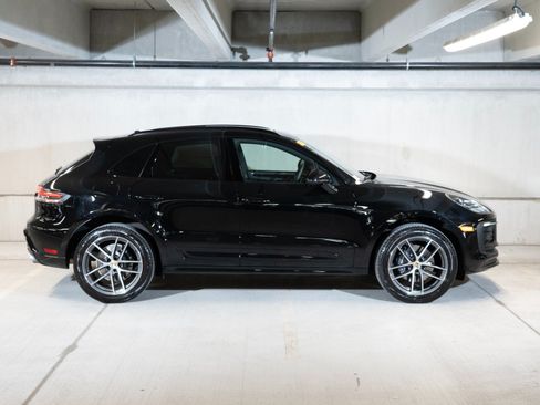 Certified 2026 Porsche Macan AWD/4WD image 8