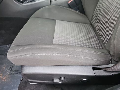 Used 2021 Dodge Charger R/T w/ Blacktop Package image 28