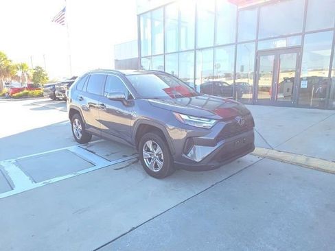 Used 2024 Toyota RAV4 XLE image 3