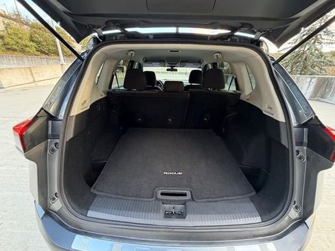 Used 2021 Nissan Rogue S image 15