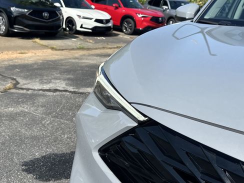 Certified 2025 Acura ADX FWD image 12