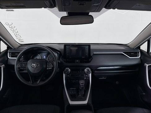 Certified 2022 Toyota RAV4 XLE image 21