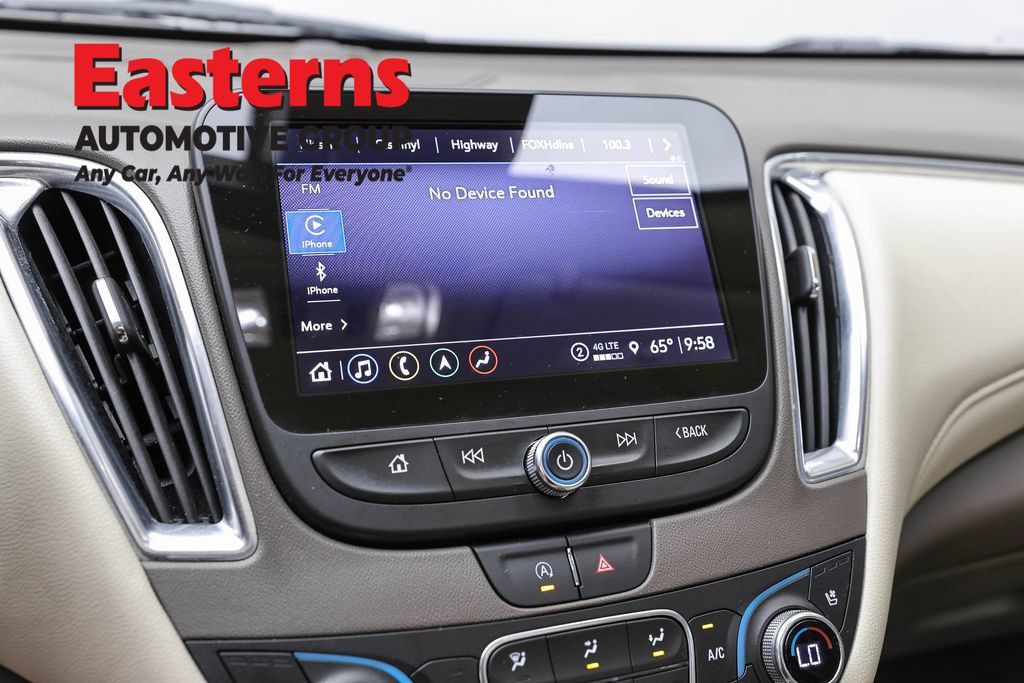 Used 2024 Chevrolet Malibu LT FWD image 21