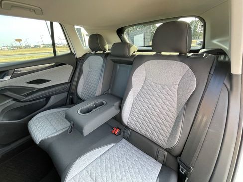 Used 2025 Volkswagen Tiguan S image 25