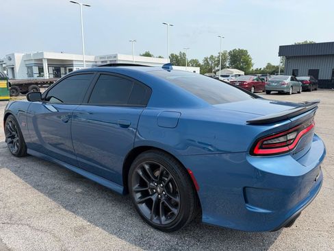 Used 2020 Dodge Charger Scat Pack w/ Plus Group RWD image 8