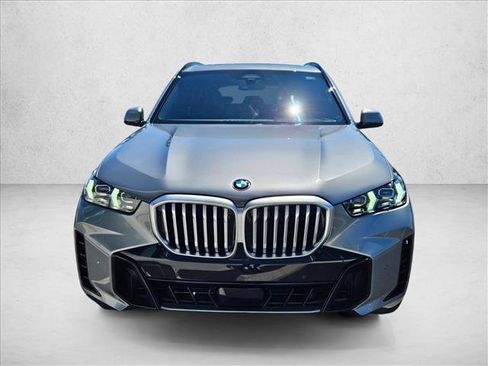 Certified 2026 BMW X5 xDrive40i w/ M Sport Package AWD/4WD image 2