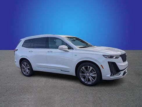 Certified 2023 Cadillac XT6 Premium Luxury w/ Technology Package FWD image 7
