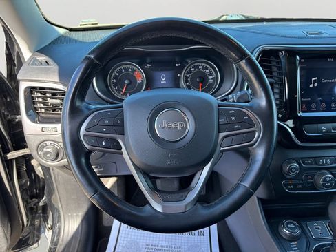 Used 2020 Jeep Cherokee Limited AWD/4WD image 19
