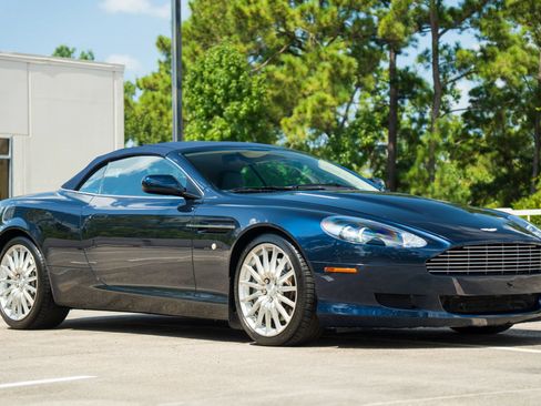 Used 2006 Aston Martin DB9 Volante RWD image 24