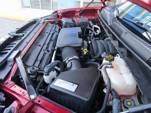 Used 2020 Chevrolet Silverado 1500 Custom w/ Custom Value Package image 10