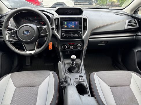 Used 2022 Subaru Crosstrek 2.0i Premium image 11