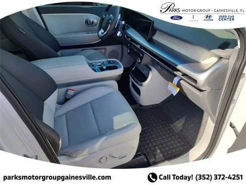 New 2026 Hyundai Ioniq 9 SEL image 10