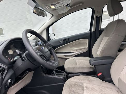 Used 2022 Ford EcoSport S image 8