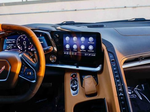 Used 2021 Chevrolet Corvette Stingray Preferred Conv w/ Battery Protection Package image 16