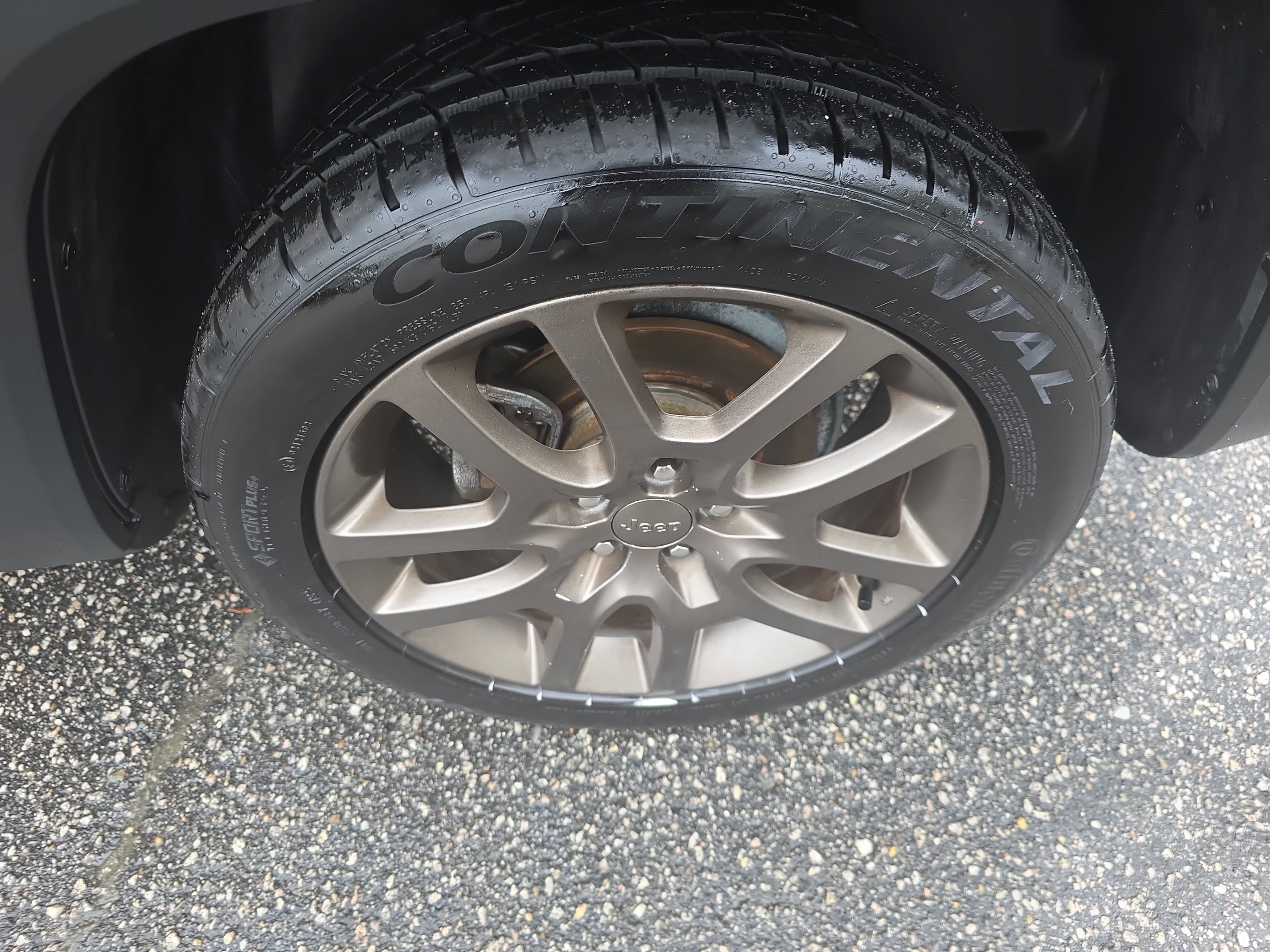 Used 2016 Jeep Renegade 75th Anniversary FWD image 32