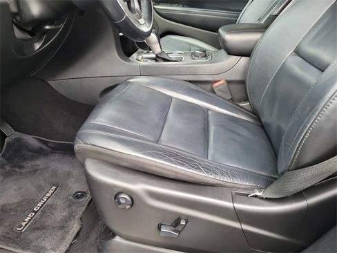 Certified 2019 Jeep Grand Cherokee Limited image 17