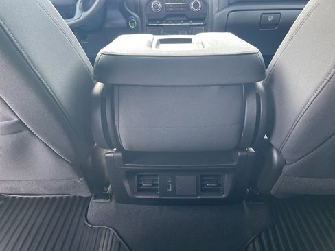 Used 2025 Chevrolet Silverado 1500 Custom Trail Boss image 25